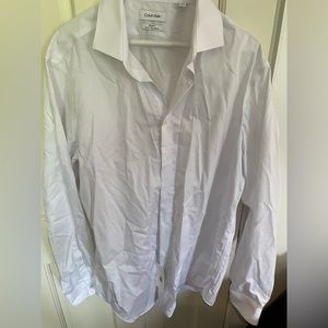 NWT men’s Calvin Klein Slim Fit white dress shirt